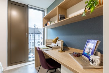 Superior En Suite - Image 2